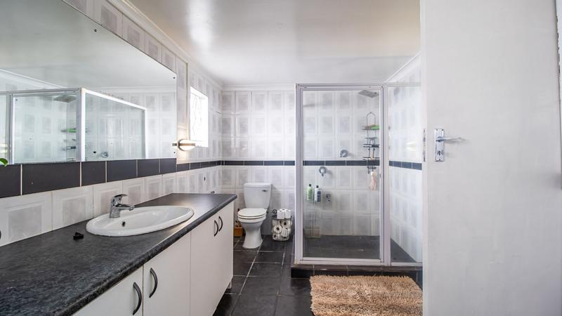 2 Bedroom Property for Sale in Salt River Western Cape